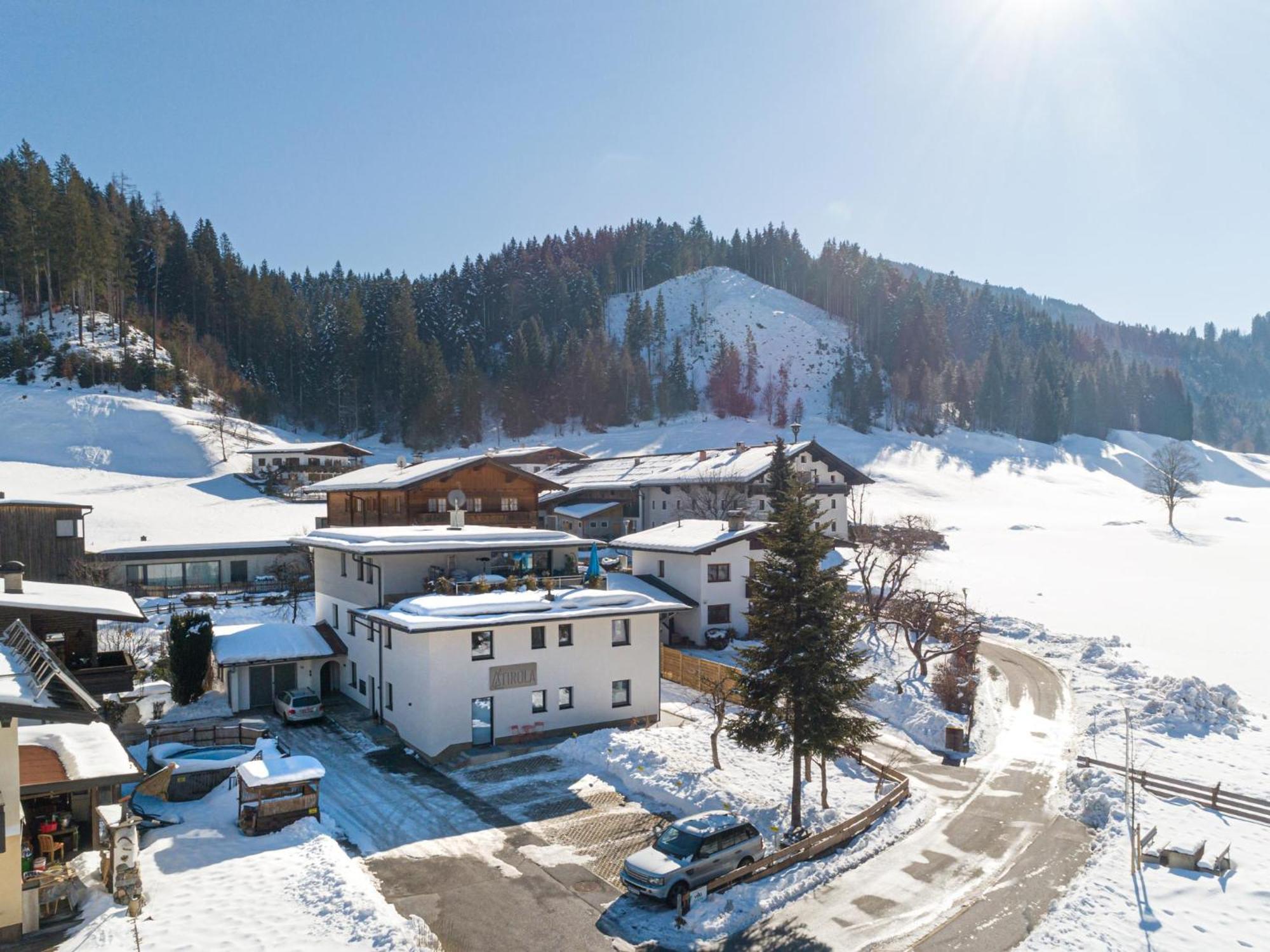 Tirola Bude Lisi Sepp Top 3-4 Hopfgarten im Brixental Esterno foto